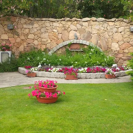 Hotell Il Cavallino Rosso Thiesi