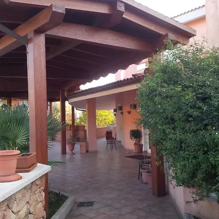 Il Cavallino Rosso Hotell Thiesi