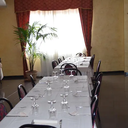 Il Cavallino Rosso 3*